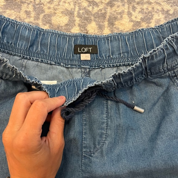 LOFT Drawstring Shorts - Picture 2 of 3